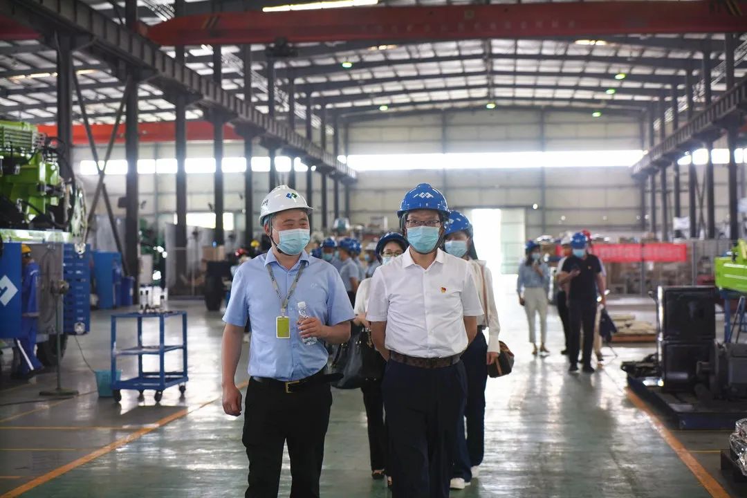 李光明書記調(diào)研藍(lán)海智裝，推動(dòng)黨建與業(yè)務(wù)融合發(fā)展(圖1)