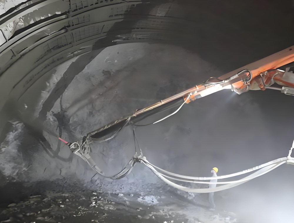 隧道濕噴機的維護保養(yǎng)要點(圖1) 隧道濕噴機的維護保養(yǎng)要點(圖1)